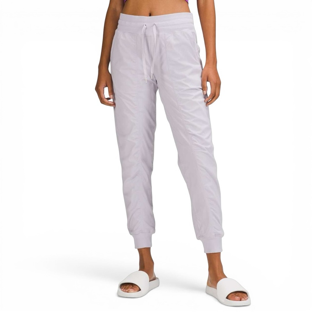 Lululemon Dance Studio Lined Mid-Rise Jogger 28” Faint Lavender Size 4